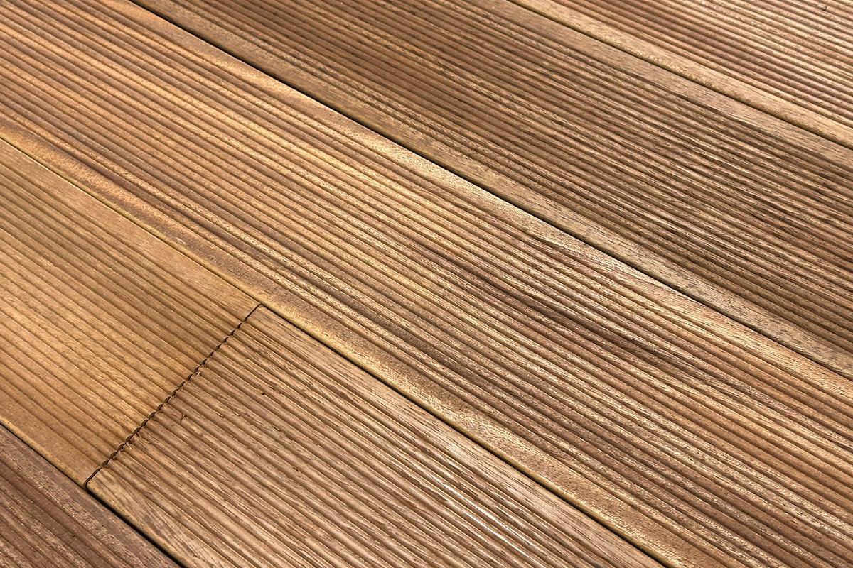 Product image Mogano Kossipo